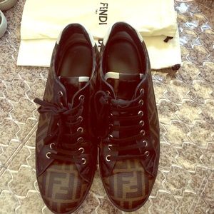 Mens fendi sneakers